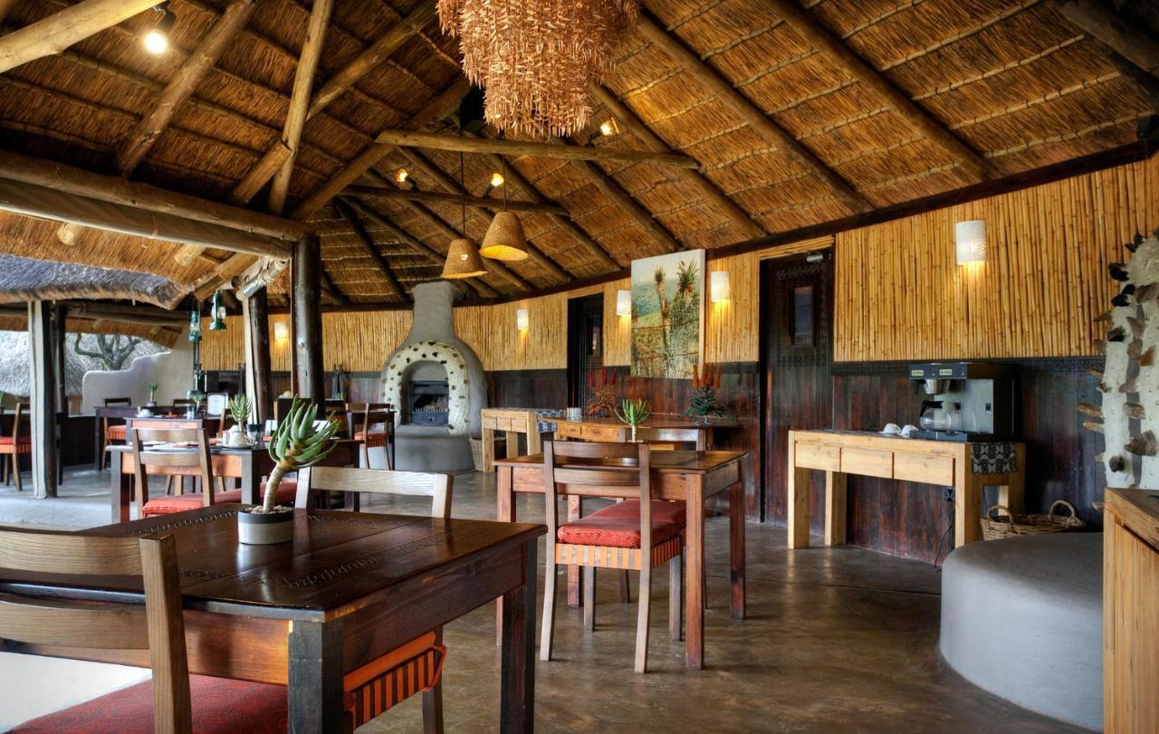 Safari Lodge - Réserve animalière d'Amakhala Extérieur photo