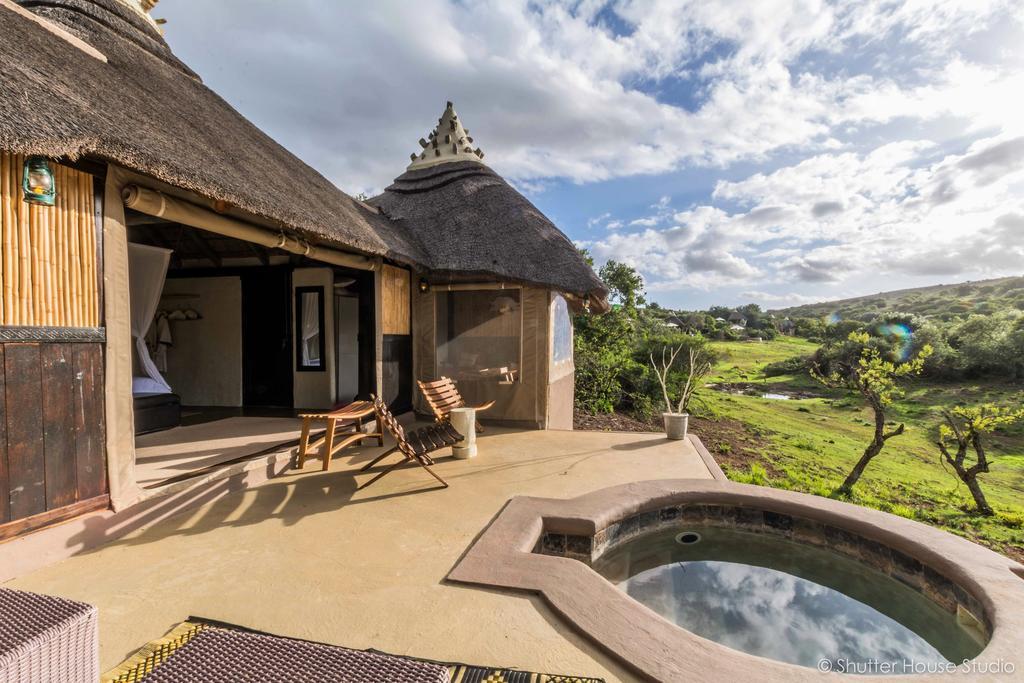 Safari Lodge - Réserve animalière d'Amakhala Extérieur photo